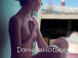 DaniellaHotSexy