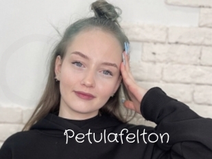 Petulafelton